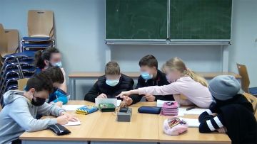 Mathe - Klasse 6. - Förderung der Problemlösekompetenz im Mathematikunterricht. Einzelstunde: Entwicklung heuristischer Strategien (hier: Rückwärts-, Vorwärtsarbeiten, systematisches Probieren) und Hilfsmittel